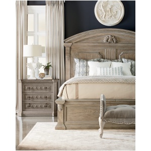 Daphne Queen Bed with Cedar Storage