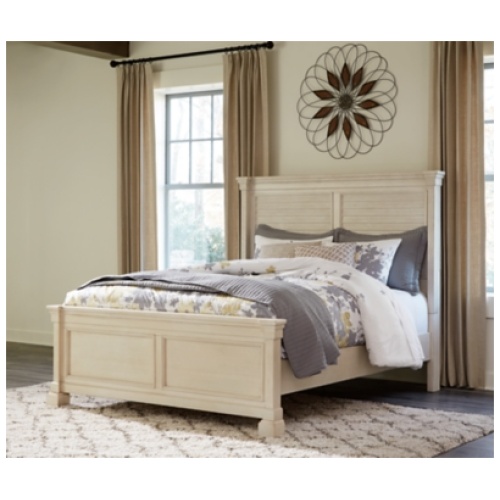 Bolanburg Queen Panel Bed with Louvered Headboard, Antique White