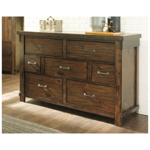 Lakeleigh 7 Drawer Dresser, Brown