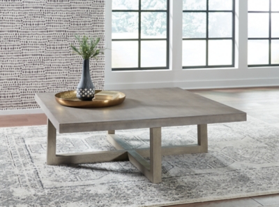 Lockthorne Coffee Table, Gray