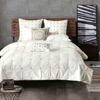 Marta 3 Piece Full/Queen Comforter Set, White