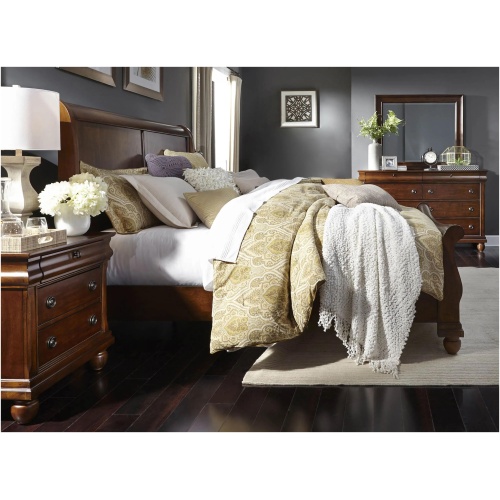 Bayberry 4-pc. Sleigh Bedroom Set