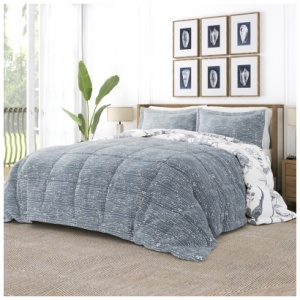 Home Collection Molly Botanicals Premium Down Alternative King 3-Piece Comforter Set, Light Blue