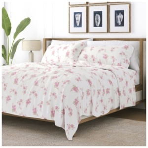 Home Collection Premium Rose Bunch Flannel King Bed Sheet Set, Pink