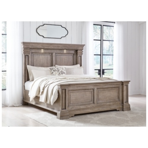 Blairhurst King Panel Bed, Light Grayish Brown