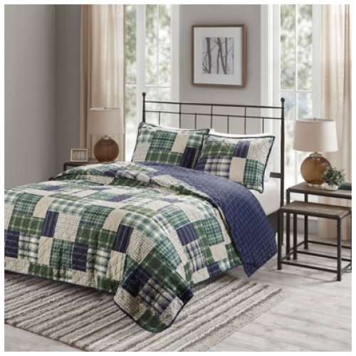 Timber King/California King 3 Piece Reversible Printed Quilt Set, Green/Navy