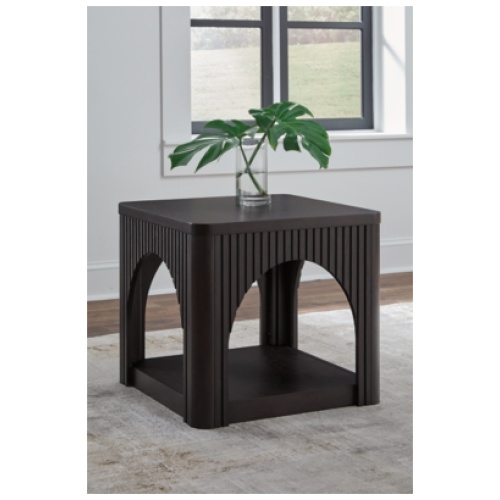 Yellink End Table, Black