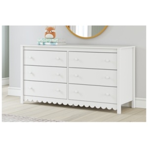 Hallityn 6 Drawer Dresser, White