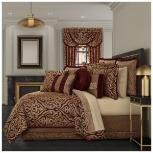 J. Queen New York Renzo 4-Piece Queen Comforter Set, Crimson