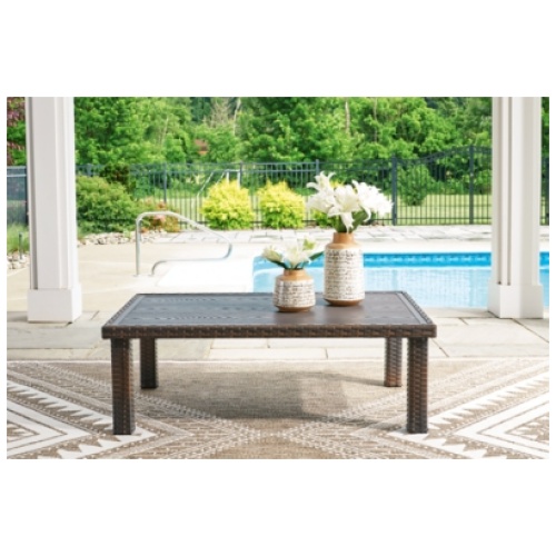 Wellingtons Peak Outdoor Coffee Table, Dark Brown