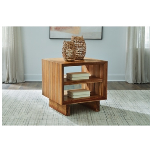 Dressonni End Table, Brown