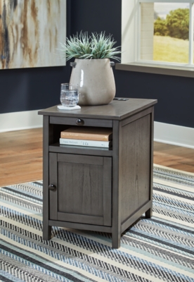 Treytown Chairside End Table, Gray