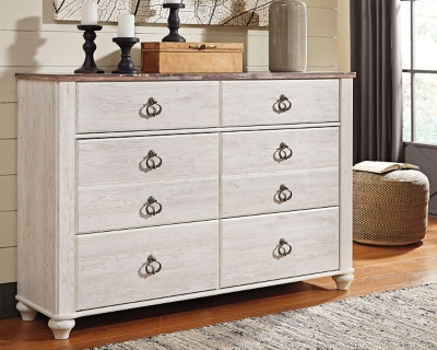 Willowton 6 Drawer Dresser, Whitewash