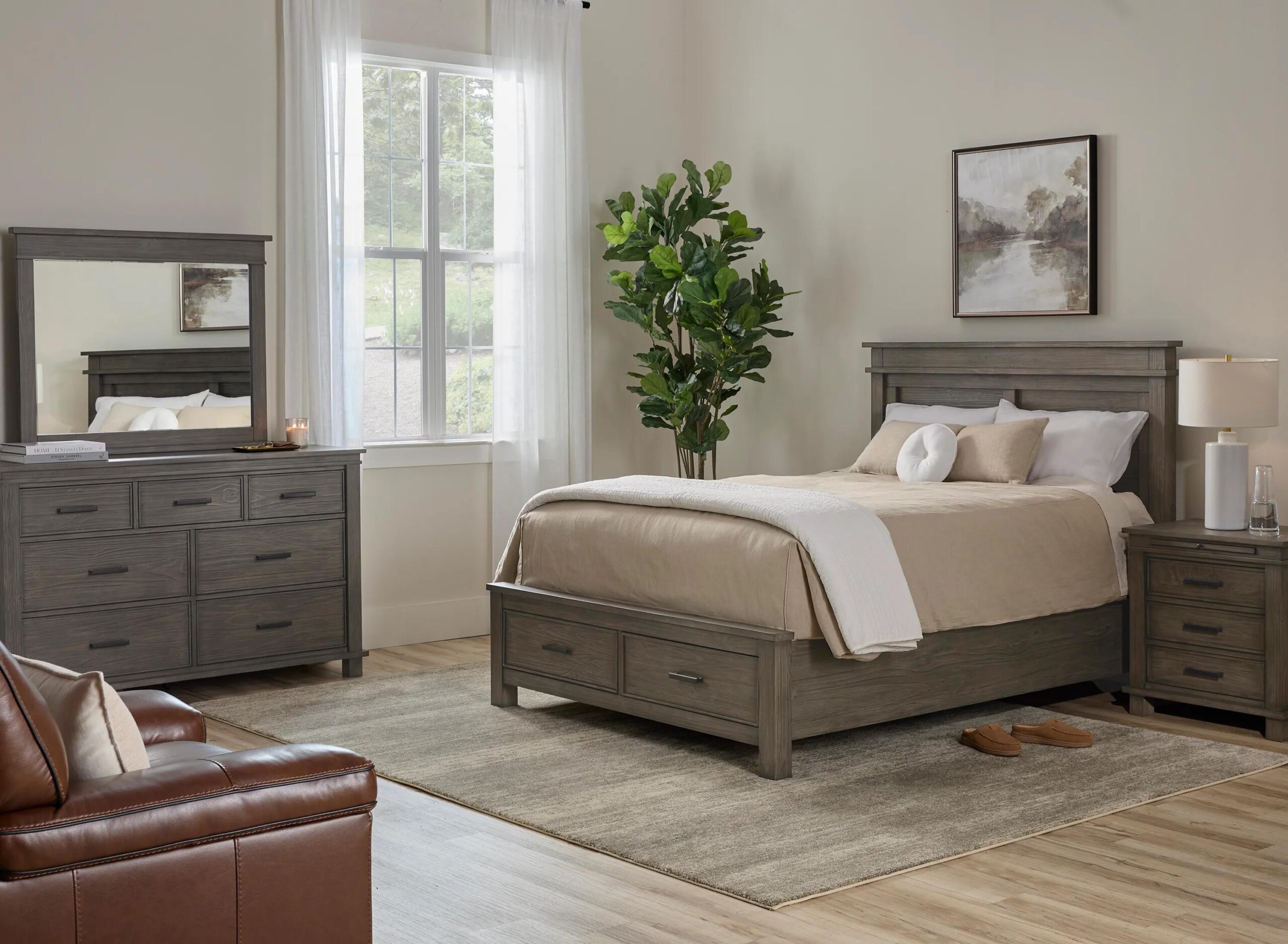 Hempstead 4-pc. Platform Storage Bedroom Set