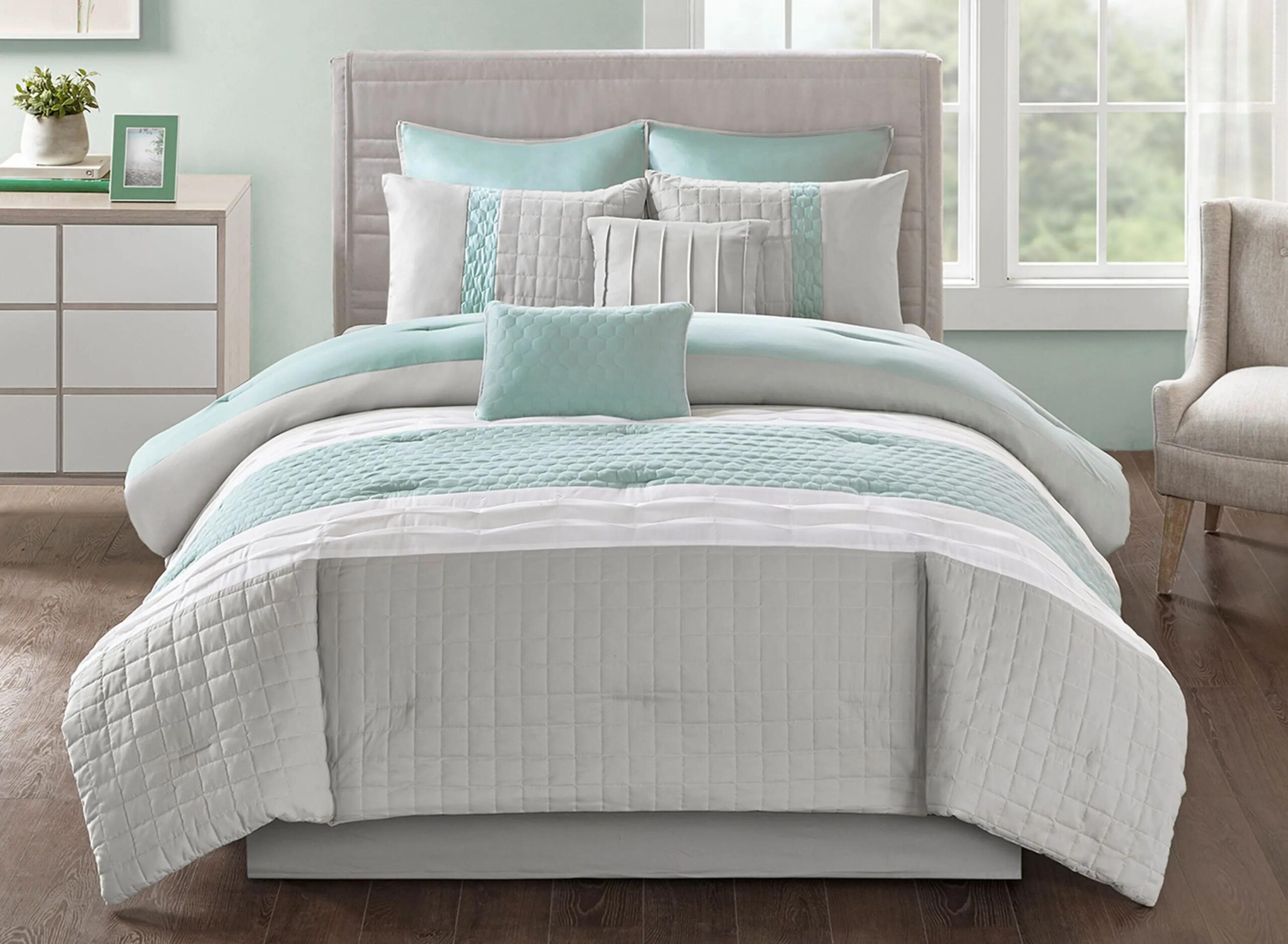 Tinsley 8-pc. Comforter Set