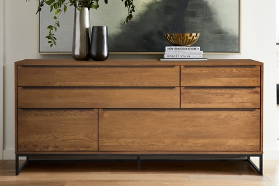 Armen Living Nevada Sideboard, Balsamico