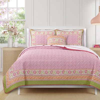 J. Queen Bold Shiloh King/California King 3 Piece Quilt Set, Pink