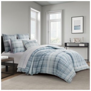 J. Queen Modern Pascal 3 Piece King/California King Comforter Set, Blue
