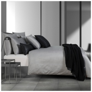 J. Queen Modern Valencia King/California King Duvet Cover 3 Piece Set, Silver