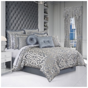 J. Queen New York Barocco King 4 Piece Comforter Set, Sterling