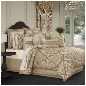 J. Queen New York Gold Coast Queen 4 Piece Comforter Set, Sand