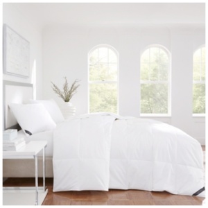 J. Queen New York Royalty Down Alternative Full/Queen Comforter, White