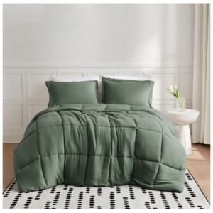 Truly Soft Solid 3-Piece Full/Queen Comforter Set, Green