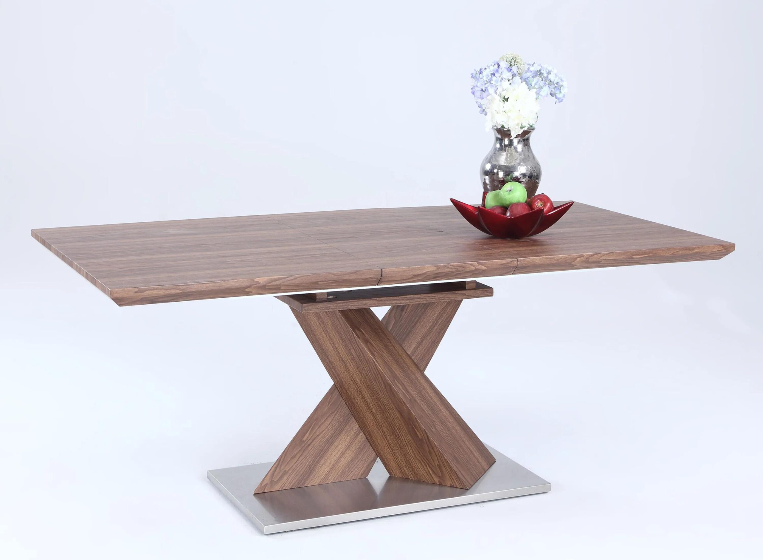 Bethany Dining Table w/ Leaf