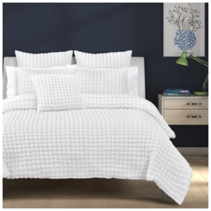 J. Queen Bold Cloud Puff 3 Piece King/California King Quilt Set, White