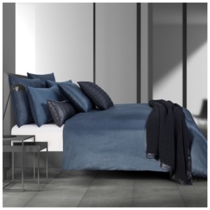 J. Queen Modern Valencia King/California King Duvet Cover 3 Piece Set, Navy