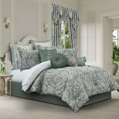 J. Queen New York Nico 4-Piece Queen Comforter Set, Spa