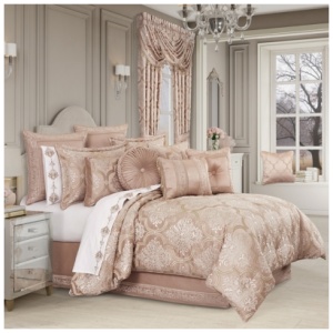 J. Queen New York Rosewater Queen 4 Piece Comforter Set, Blush