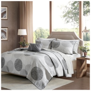 Knowles King 8 Piece Quilt Set with Bed Sheets, Gray