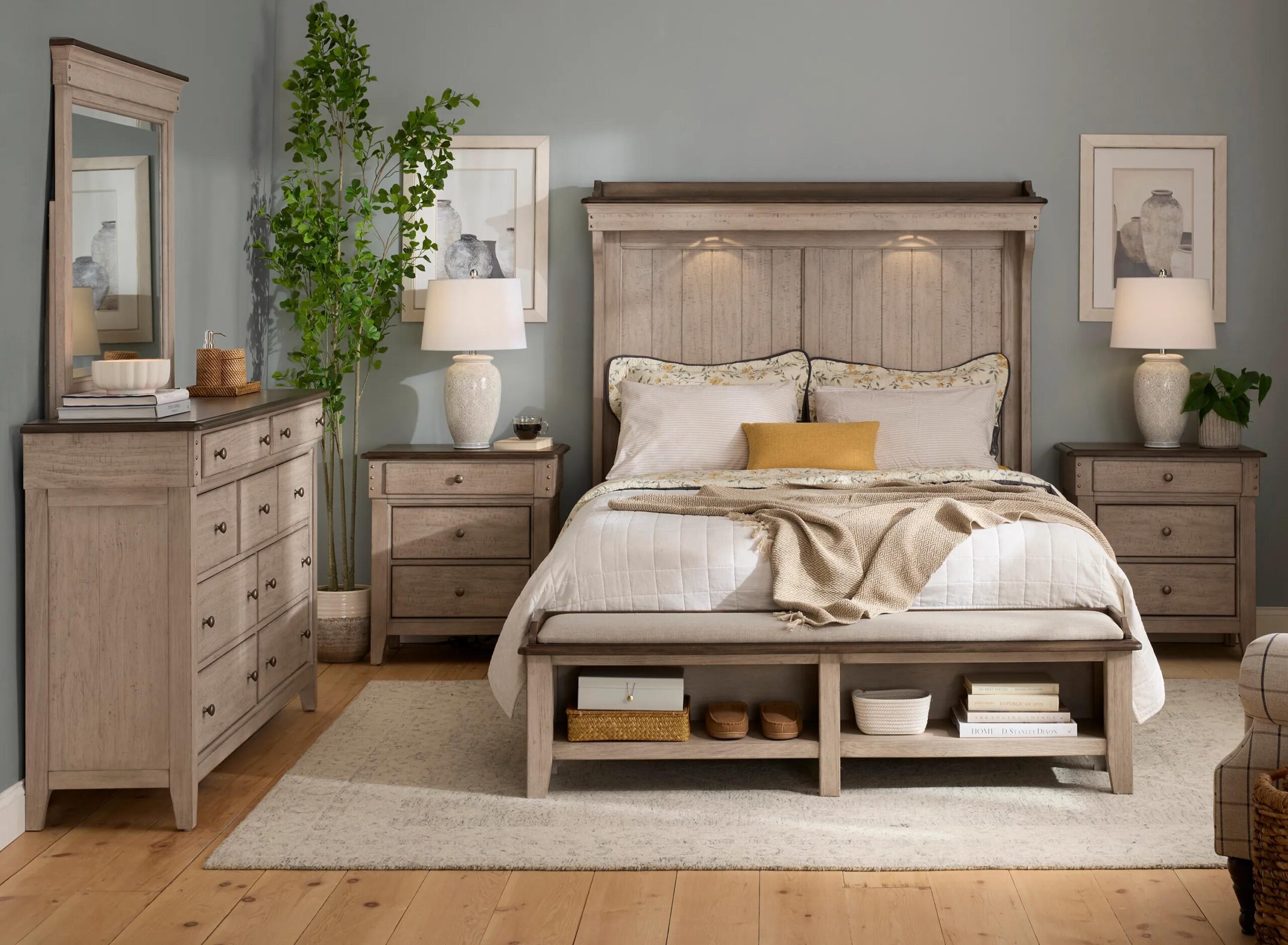 Campbell 4-pc. Mantel Storage Bedroom Set