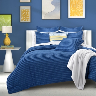 J. Queen Bold Darby Full/Queen 3 Piece Comforter Set, Azure