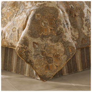 J. Queen New York Bradshaw California King 4 Piece Comforter Set, Natural