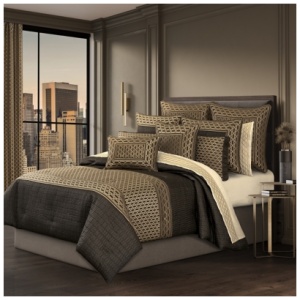 J. Queen New York Metropolitan 3-Piece Full Comforter Set, Bronze