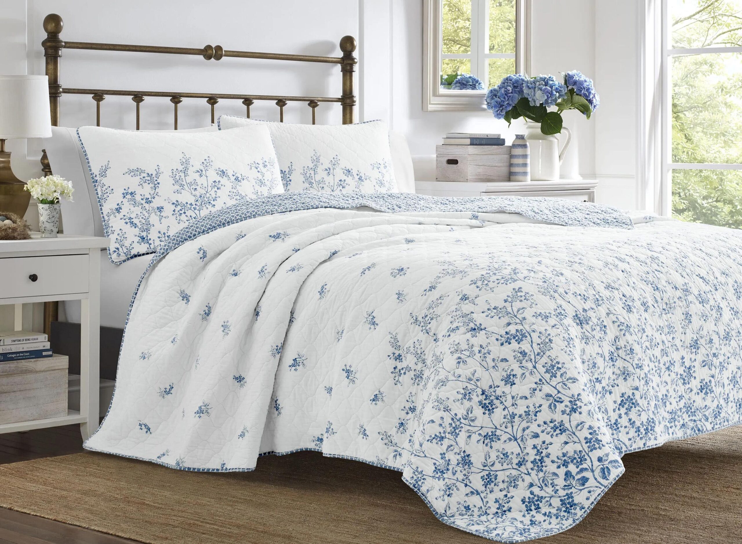 Flora-3 Piece Quilt Set
